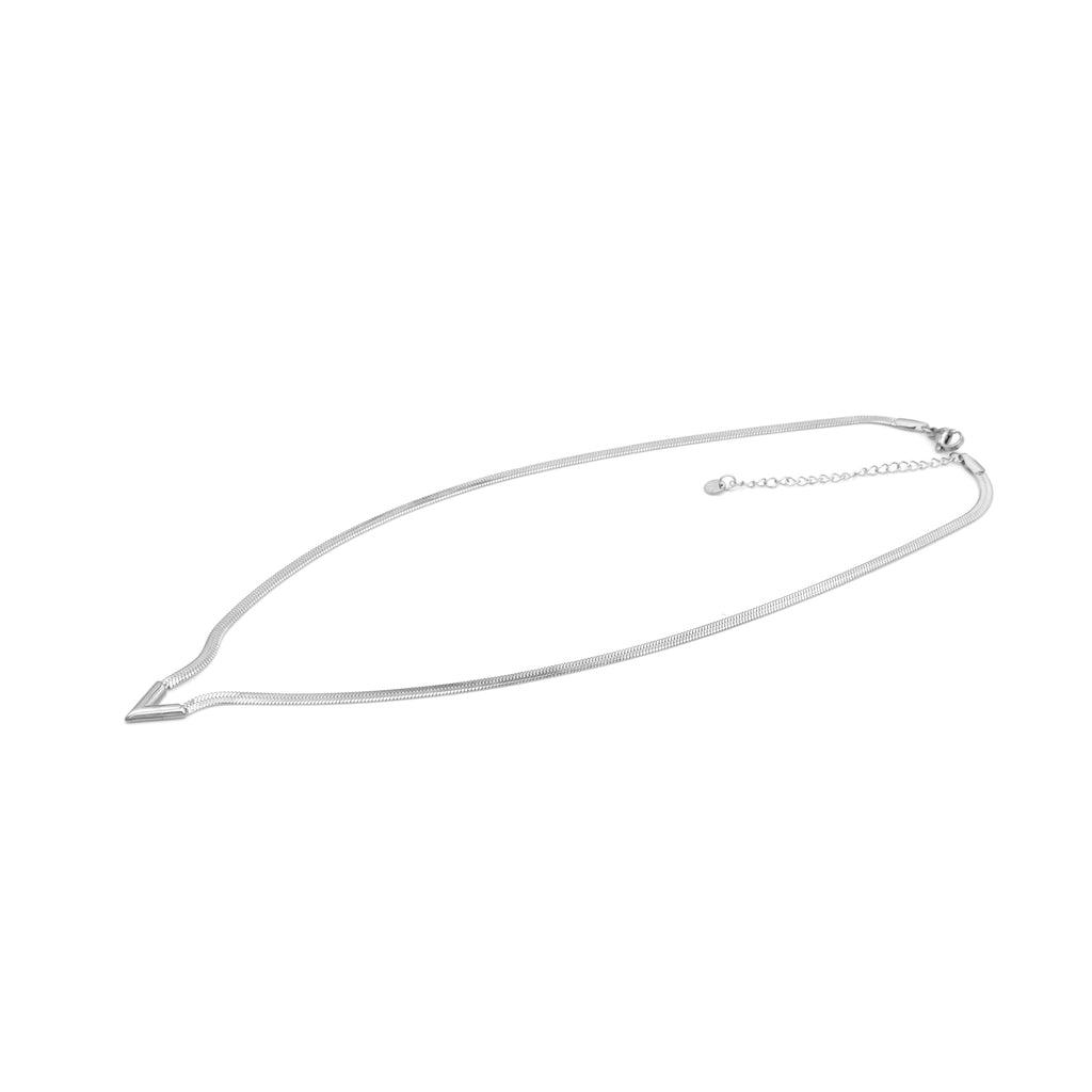 Collana Elegante in Acciaio con Forma di V