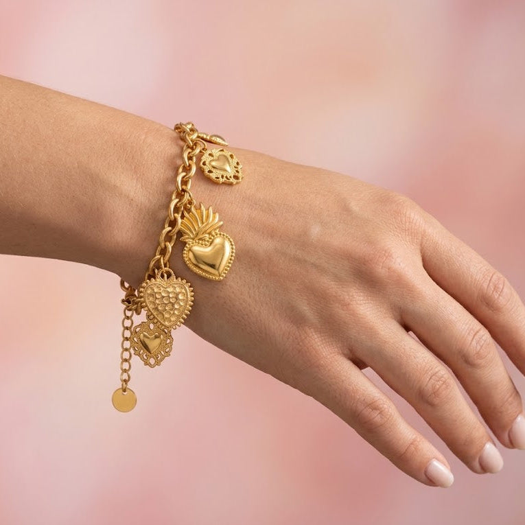 Bracciale con Ciondoli Cuore Sacro e Ex-Voto In Acciaio Inossidabile