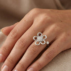 Anello con Fiore e Zirconi In Acciaio Inossidabile