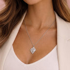 Collana Cuore Sacro Radioso In Acciaio Inossidabile