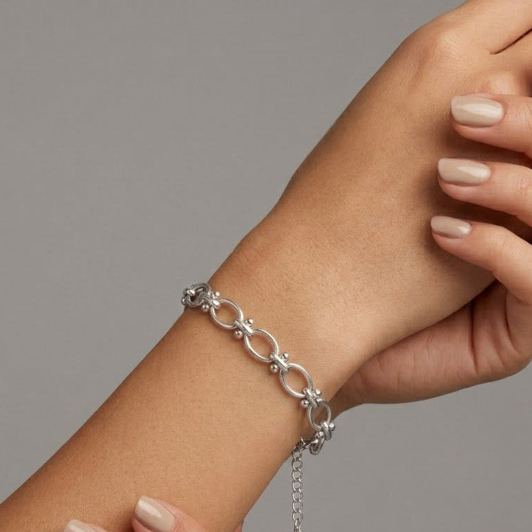 Bracciale a Maglie Ovali con Barrette e Sferette In Acciaio Inossidabile