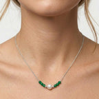 Collana Sottile con Perla Centrale e Cristalli Rossi In Acciaio Inossidabile
