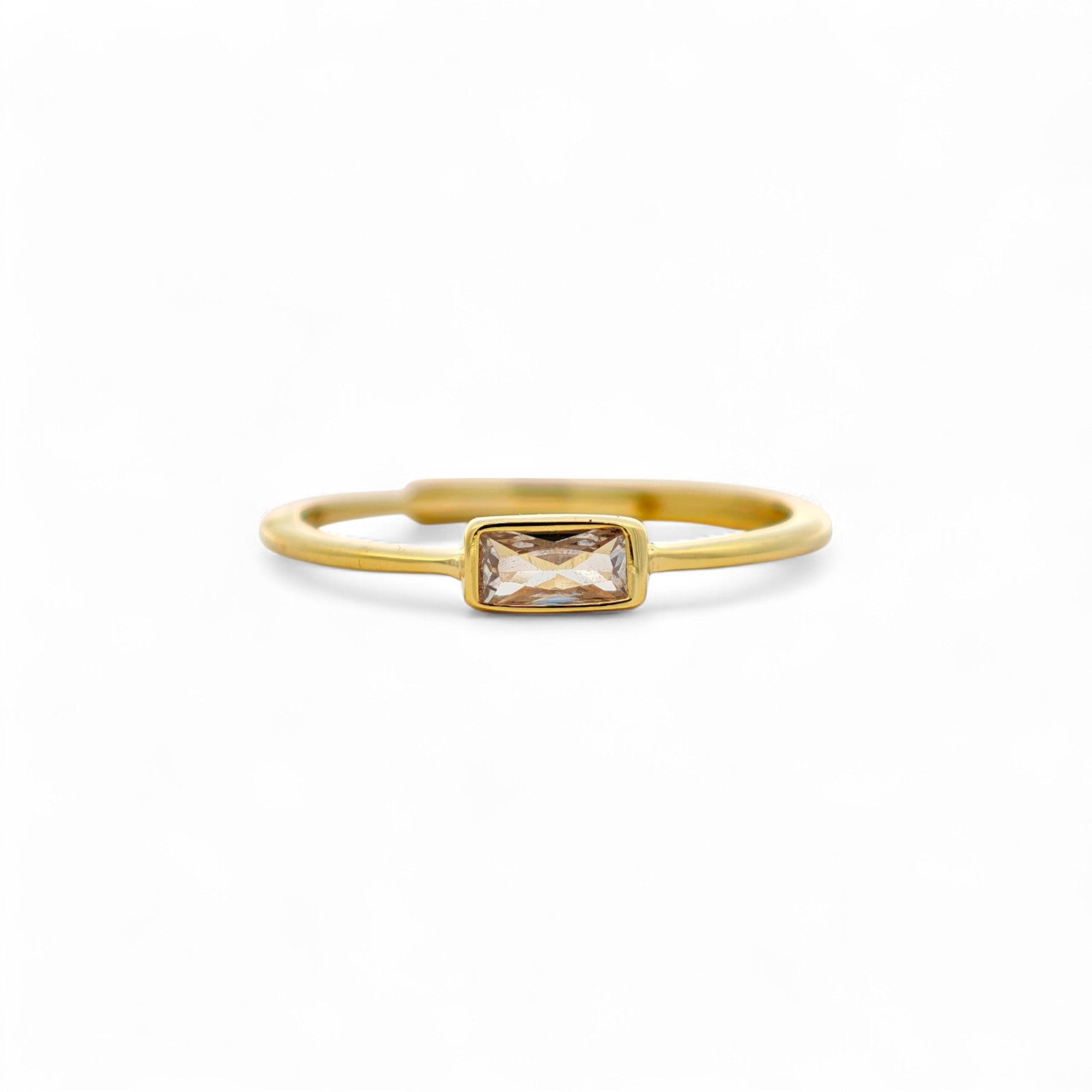 Anello in Argento con Rettangolo Elegante