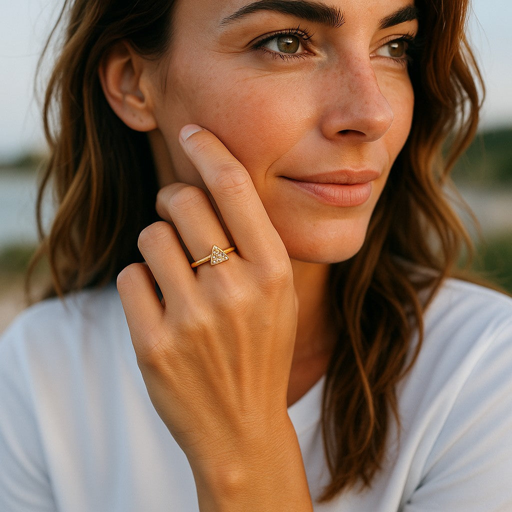 Anello Triangolo in Argento 925