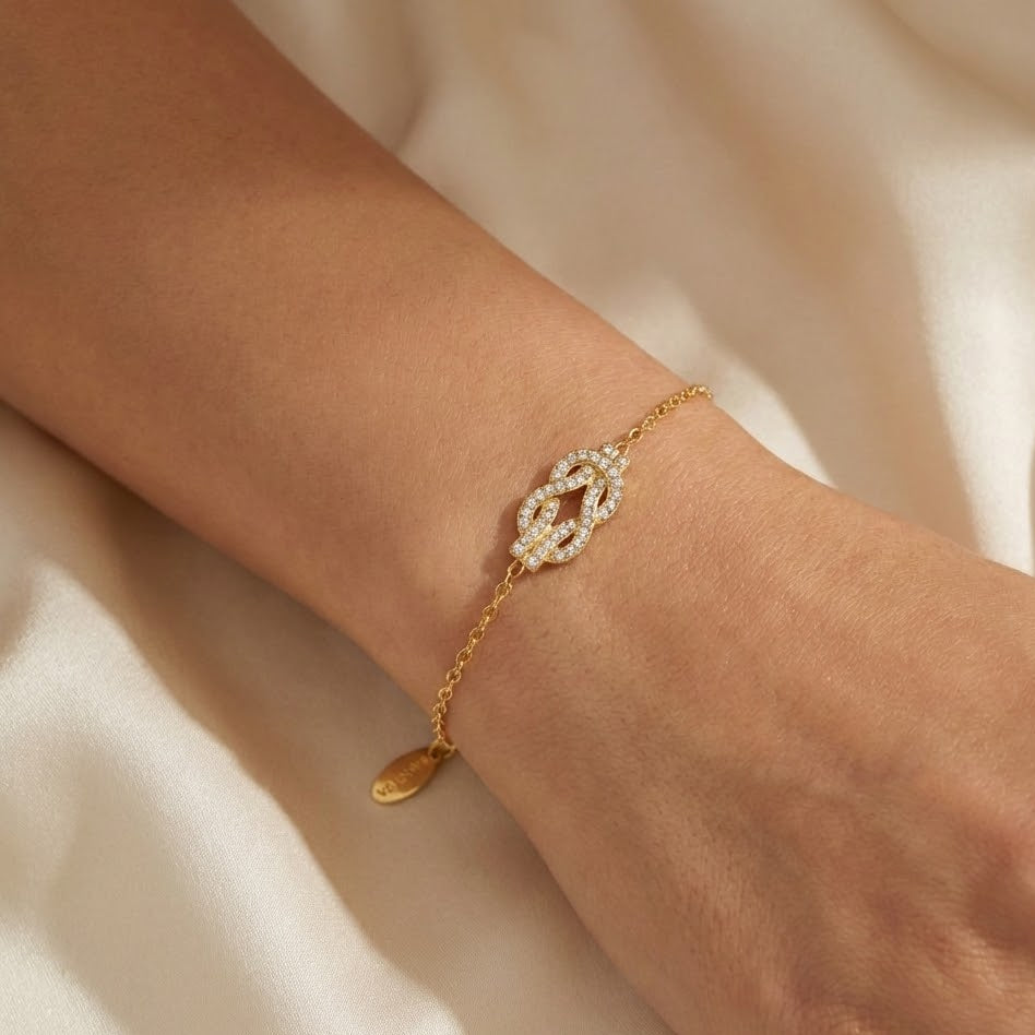 Bracciale Nodo a Tramezzo con Pavé In Acciaio Inossidabile