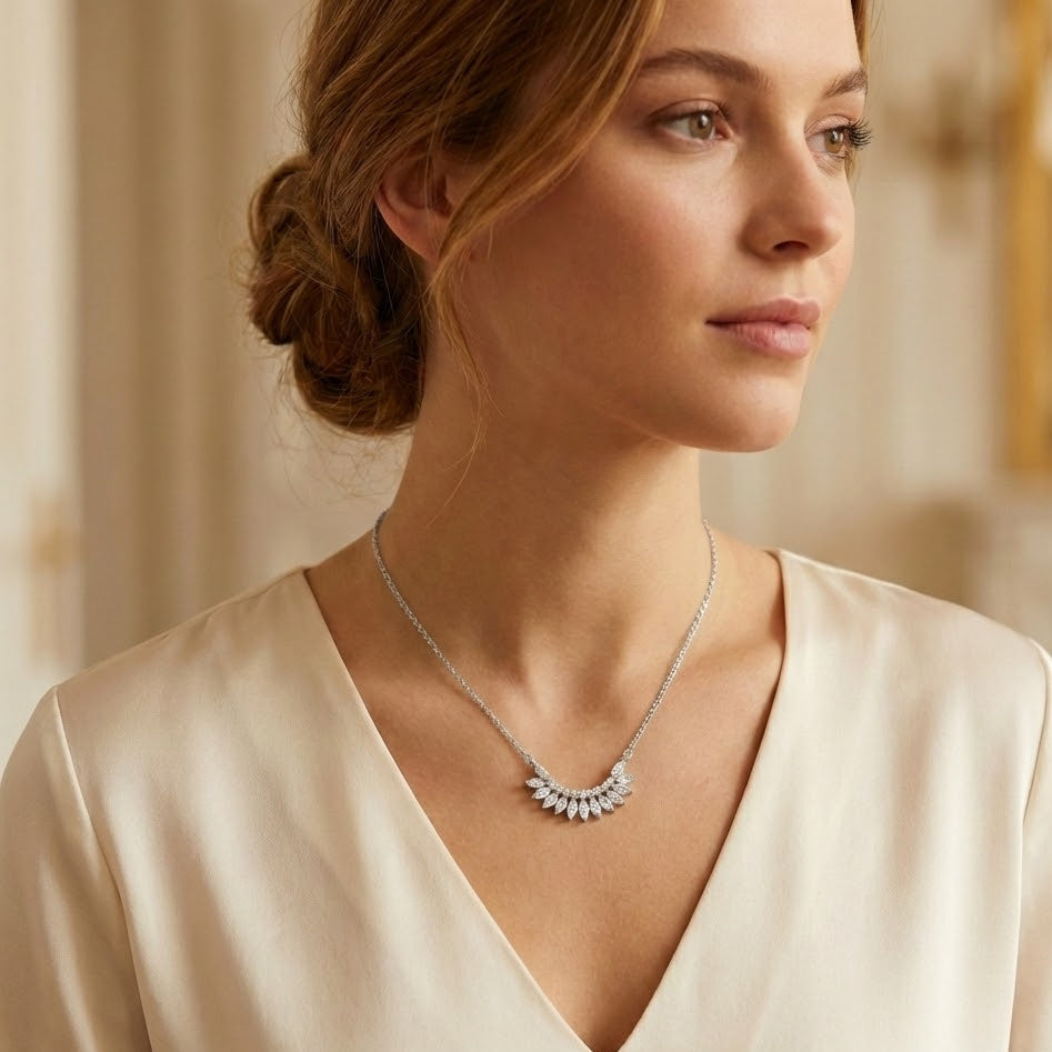 Collana Luce Incastonata con Pendente e Zirconi In Argento 925