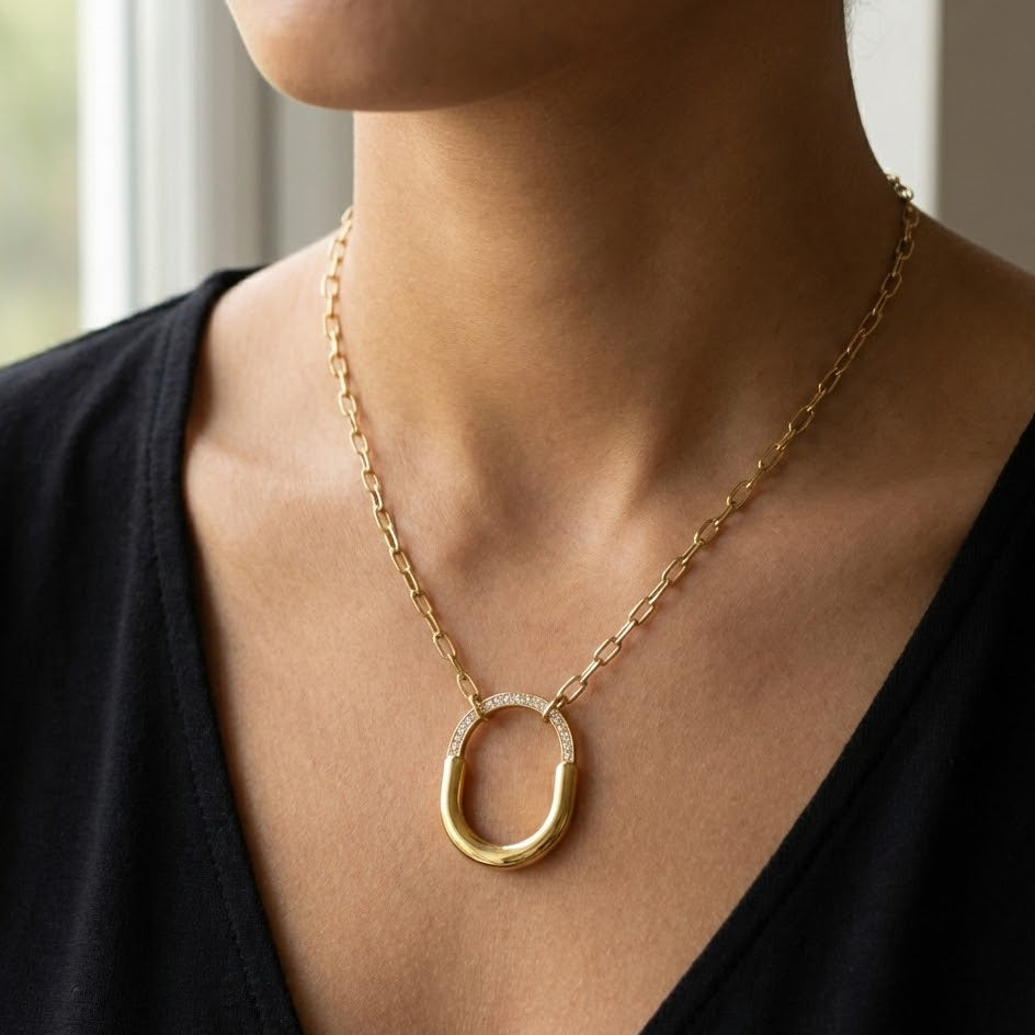 Collana Maglia Allungata e Pendente Iconico In Acciaio Inossidabile