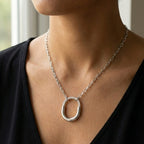 Collana Maglia Allungata e Pendente Iconico In Acciaio Inossidabile
