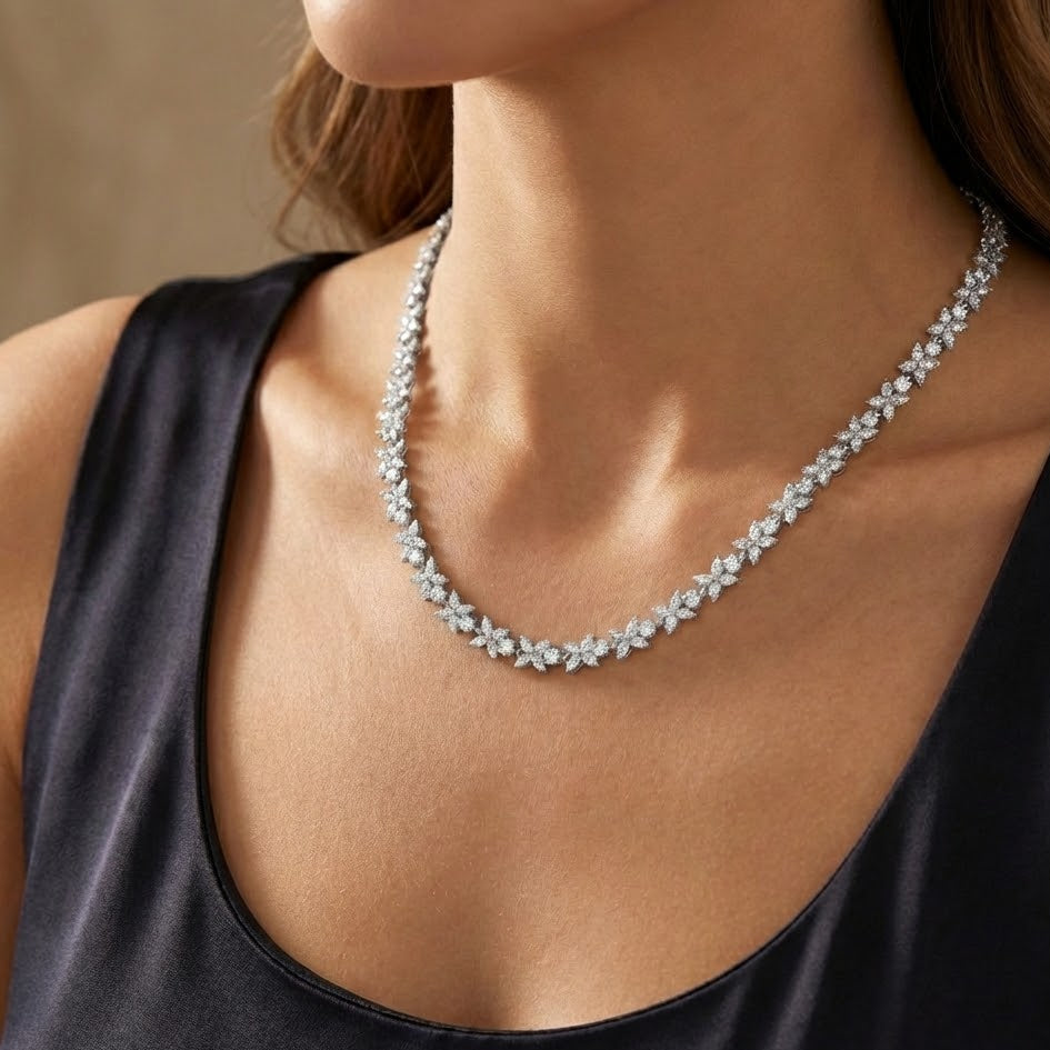Collana Punto Luce Farfalle In Acciaio Inossidabile
