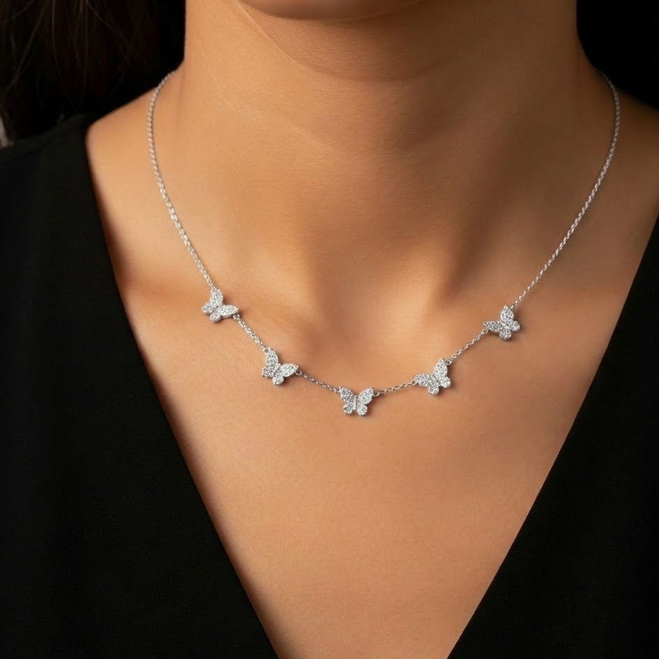 Collana Cinque Farfalle In Acciaio Inossidabile