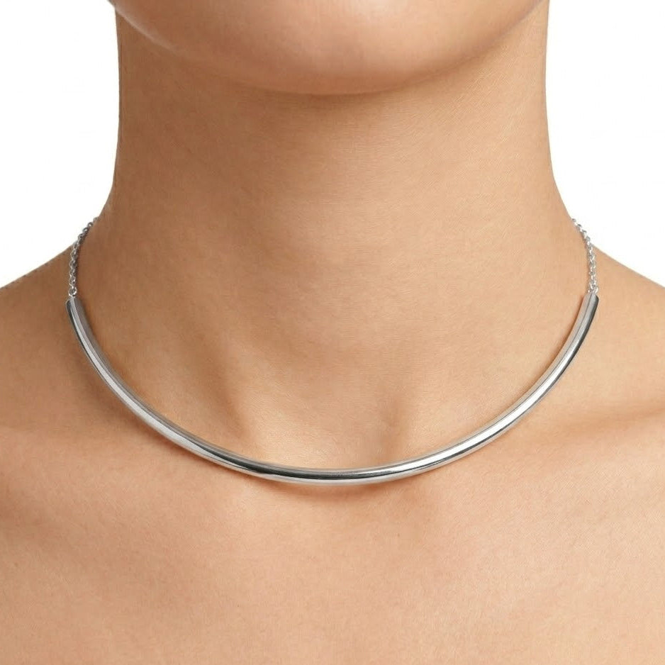 Collana Girocollo Semirigida a Barretta Bombata In Acciaio Inossidabile