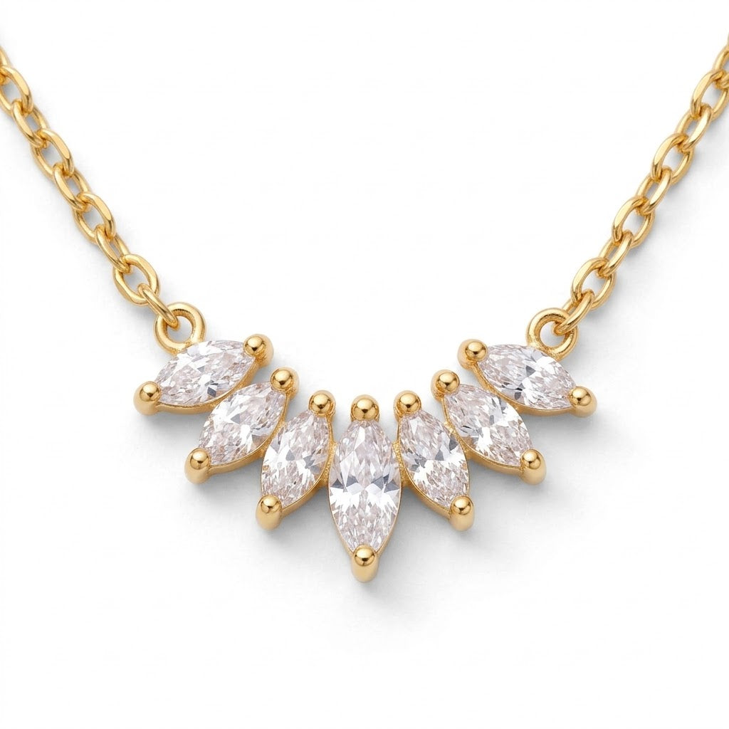 Collana Raggiera Navette con Zirconi In Acciaio Inossidabile