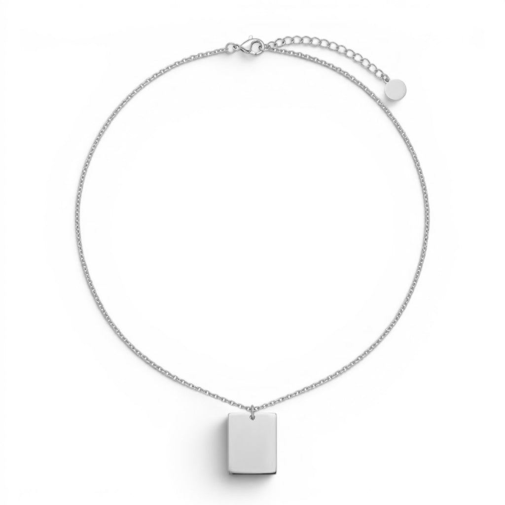 Collana con Targhetta Rettangolare In Acciaio Inossidabile