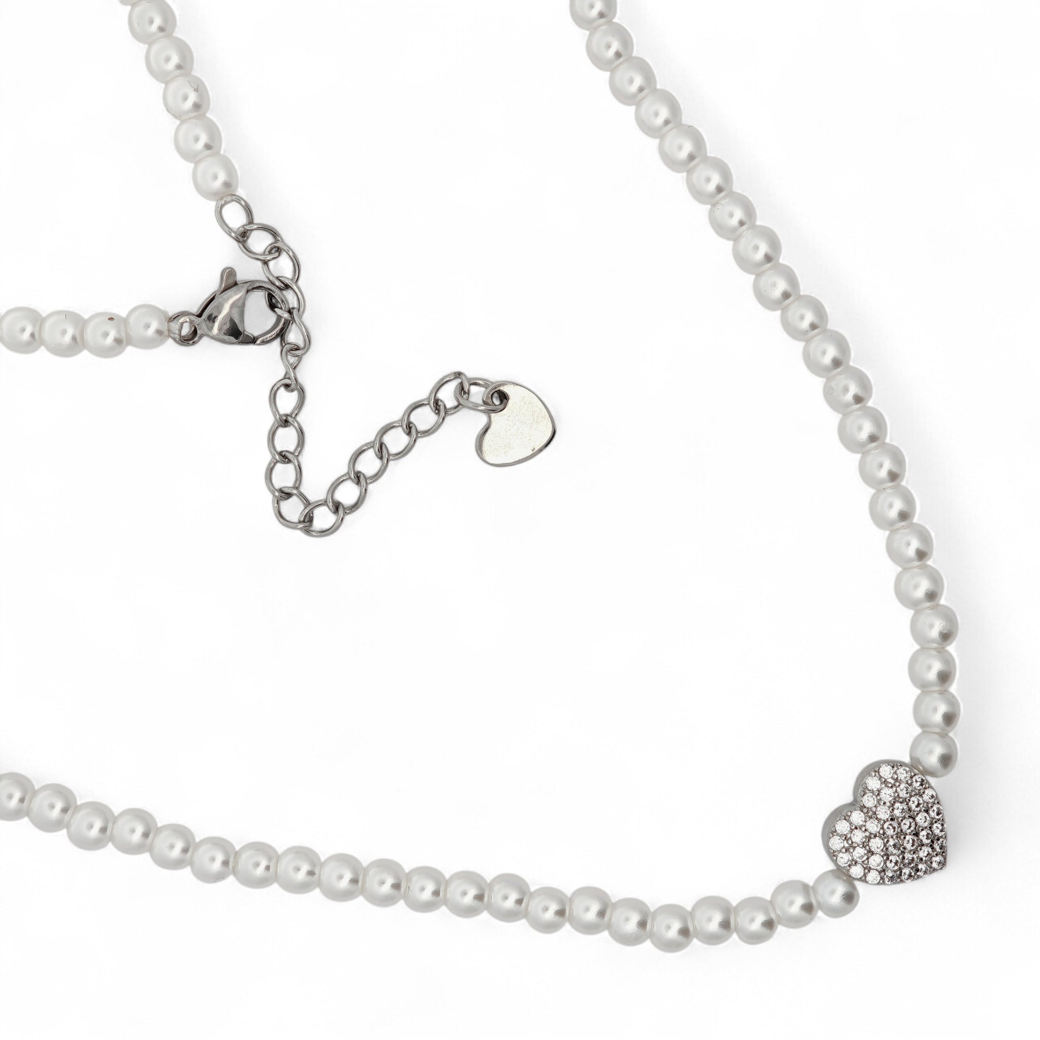 Collana in Acciaio con Perle e Pendente a Cuore