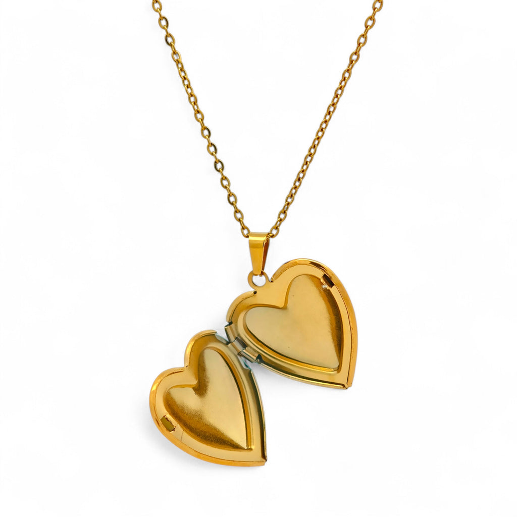 Collana in Acciaio con Ciondolo a Cuore Apribile