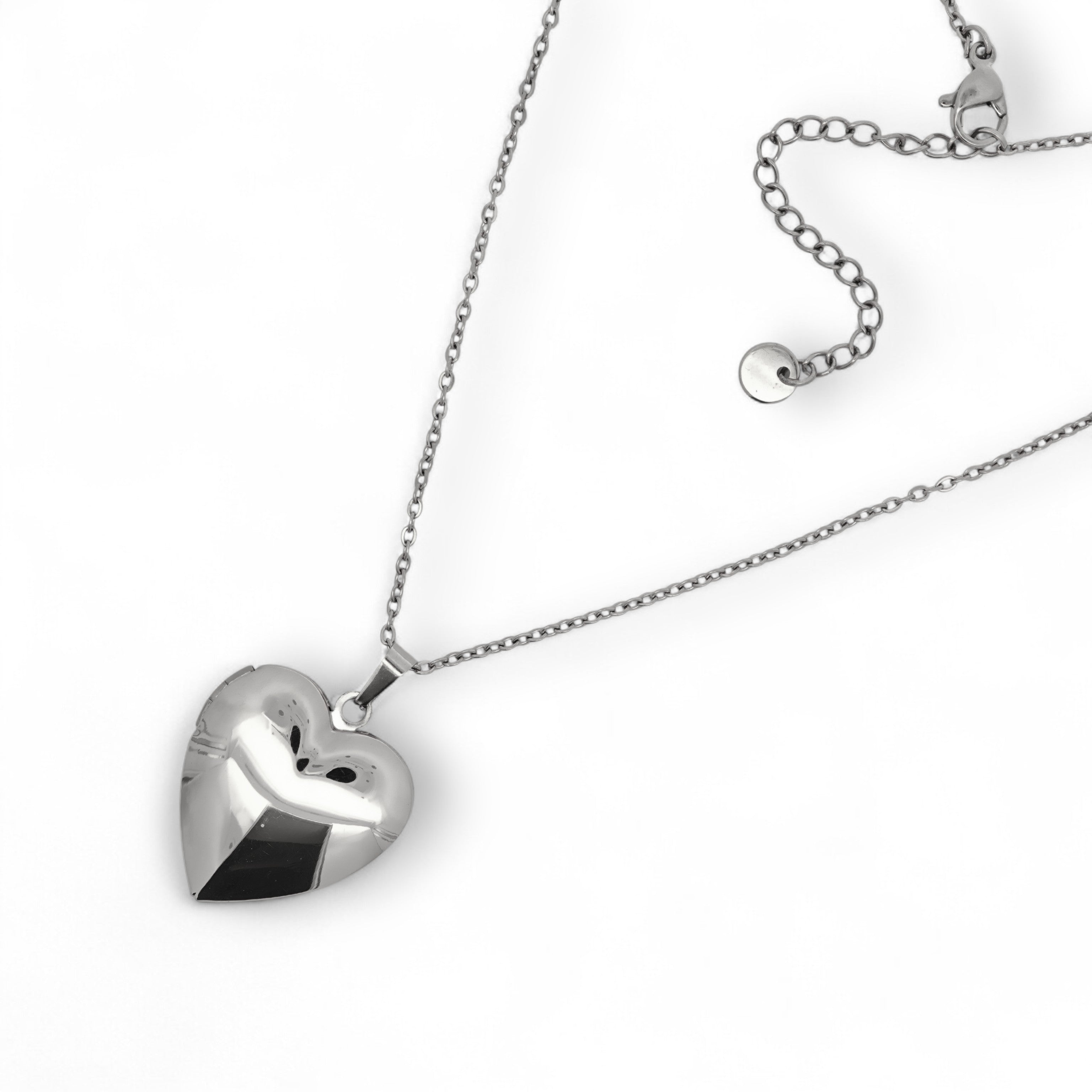 Collana in Acciaio con Ciondolo a Cuore Apribile