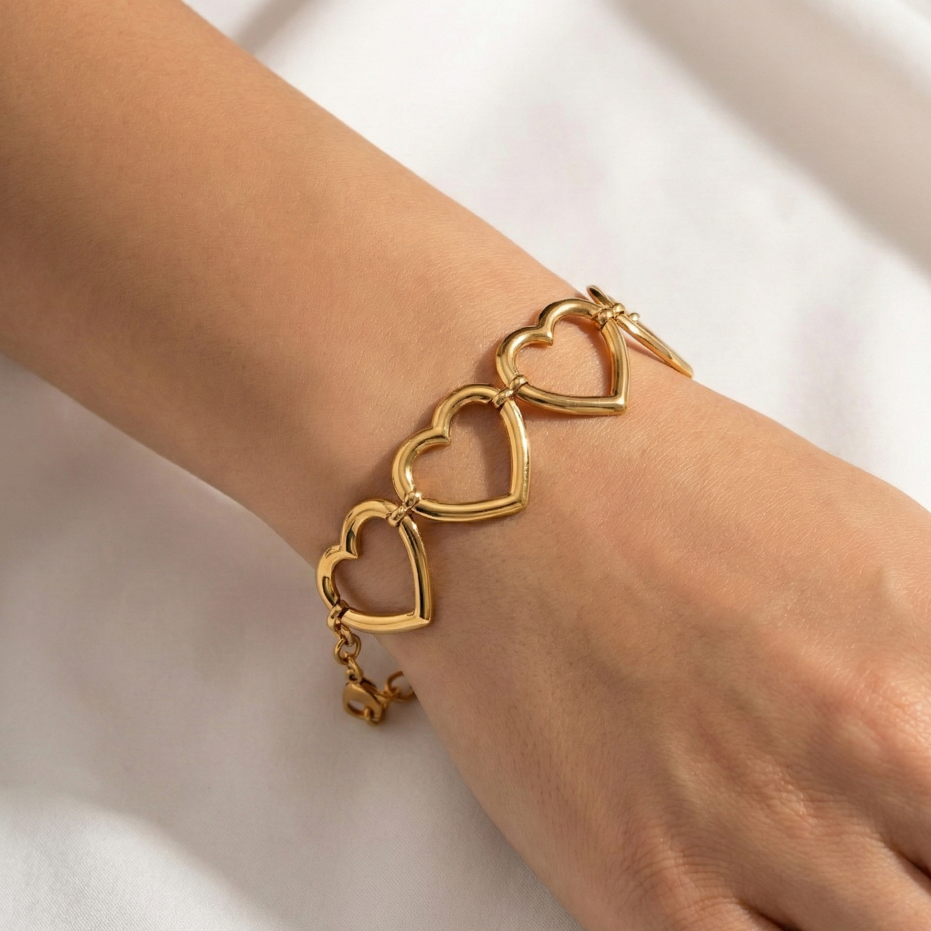Bracciale Catena con Cuori Aperti in Acciaio Inossidabile