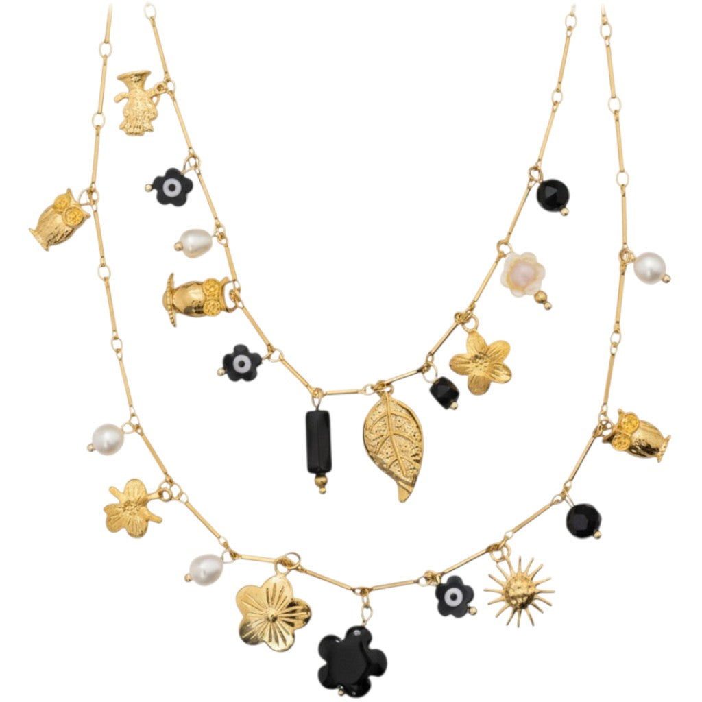Collana Doppia Lunga 'Chic Charms' con Pendenti Misti e Perle In Acciaio Inossidabile