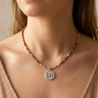 Collana Amuleto con Medaglietta e Perline Rosa e Marroni In Acciaio Inossidabile