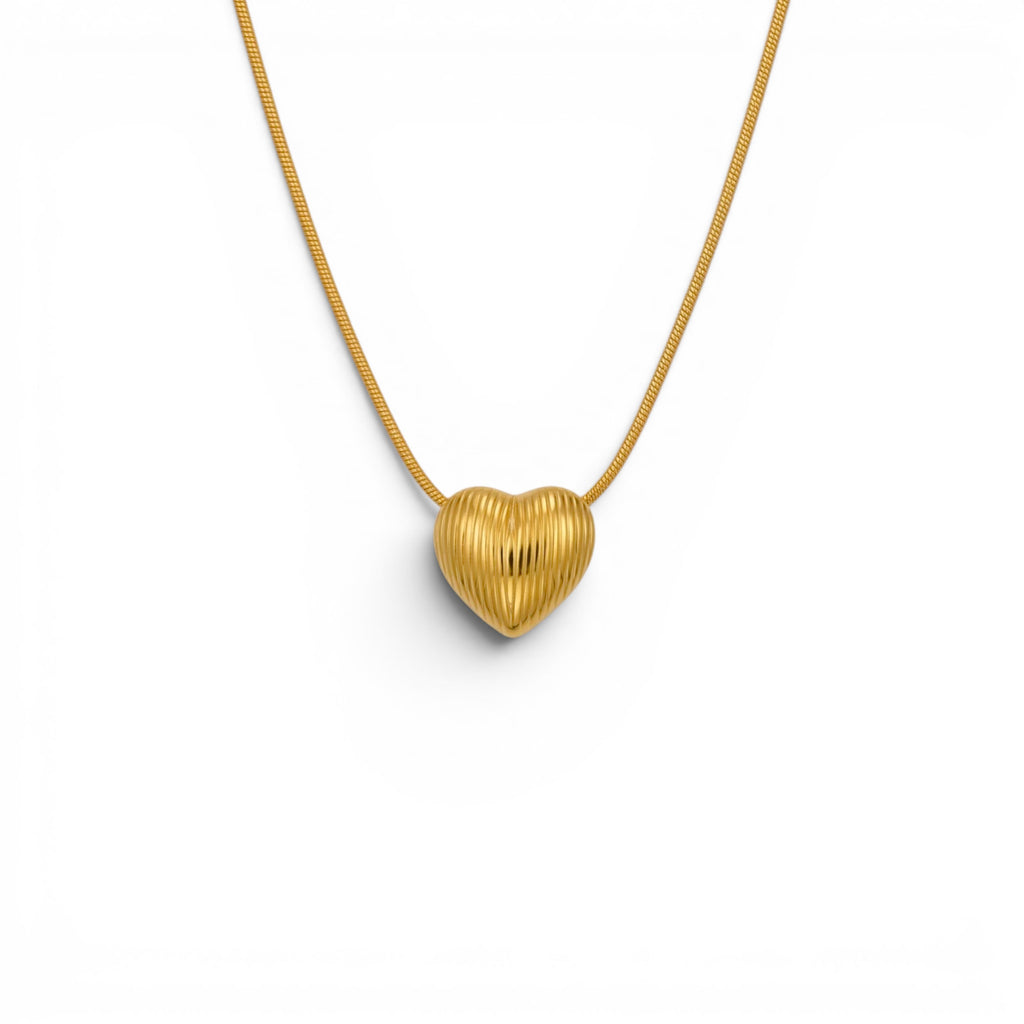 Collana con Cuore Rigato In Acciaio Inossidabile