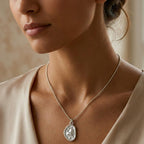 Collana Medaglia Martellata con Cuore e Stelle In Acciaio Inossidabile