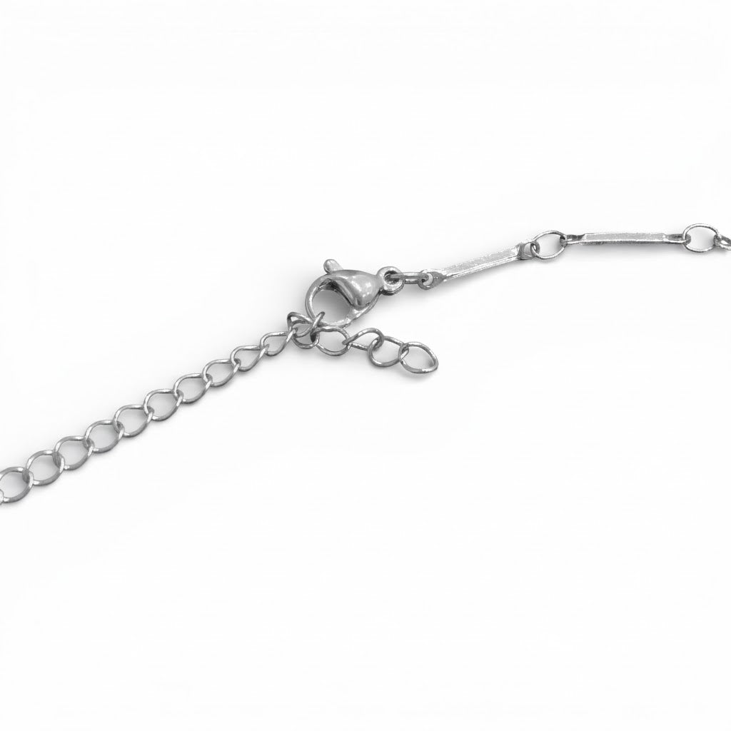 Collana a Cravattino Iconic Charms con Cuore Sacro In Acciaio Inossidabile