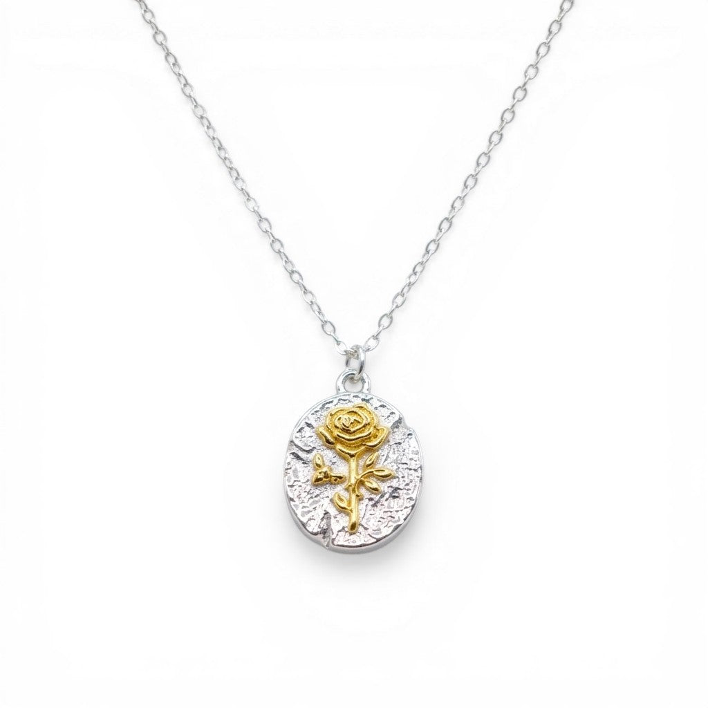 Collana Medaglione Ovale con Rosa a Rilievo In Acciaio Inossidabile