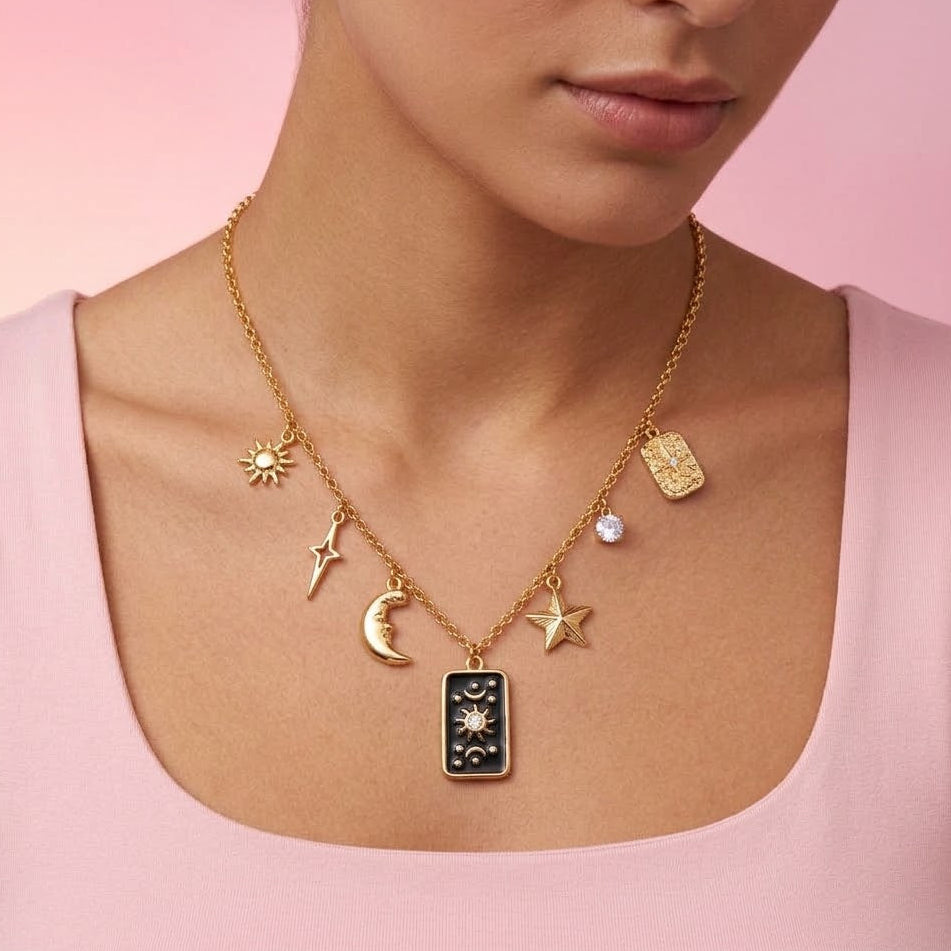 Collana Charm Tarocco e Simboli Astrali In Acciaio Inossidabile