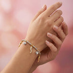 Bracciale con Ciondoli Corno Portafortuna e Cuori In Acciaio Inossidabile