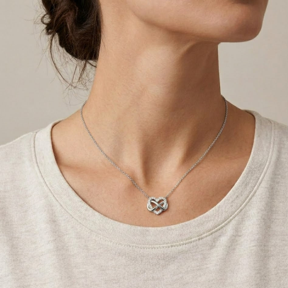 Collana Cuore e Infinito In Acciaio Inossidabile