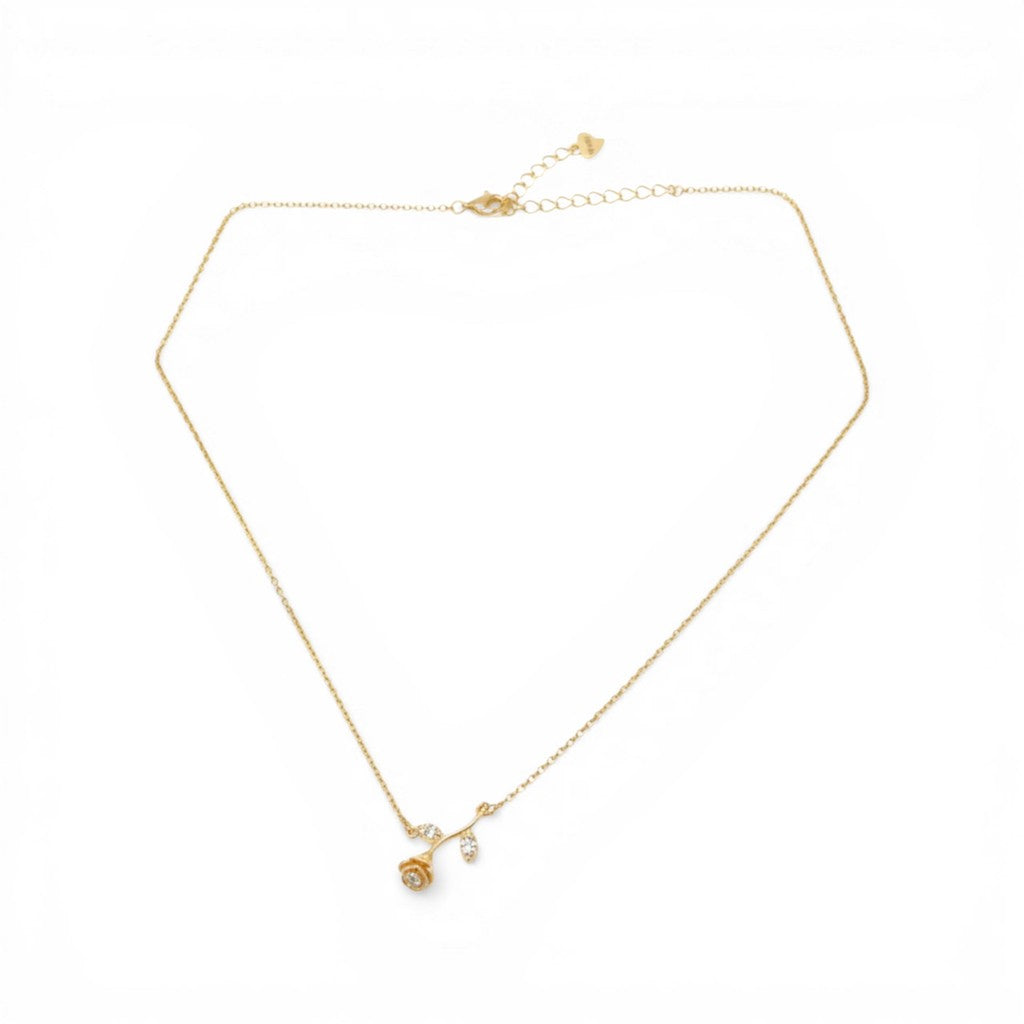 Collana con Rosa Pendente e Foglie Zirconate In Argento 925