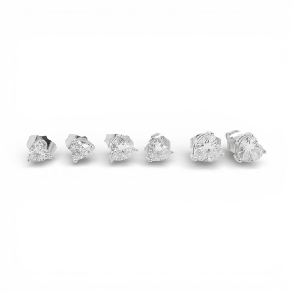 Set Orecchini a Cuore Diamantato In Acciaio Inossidabile