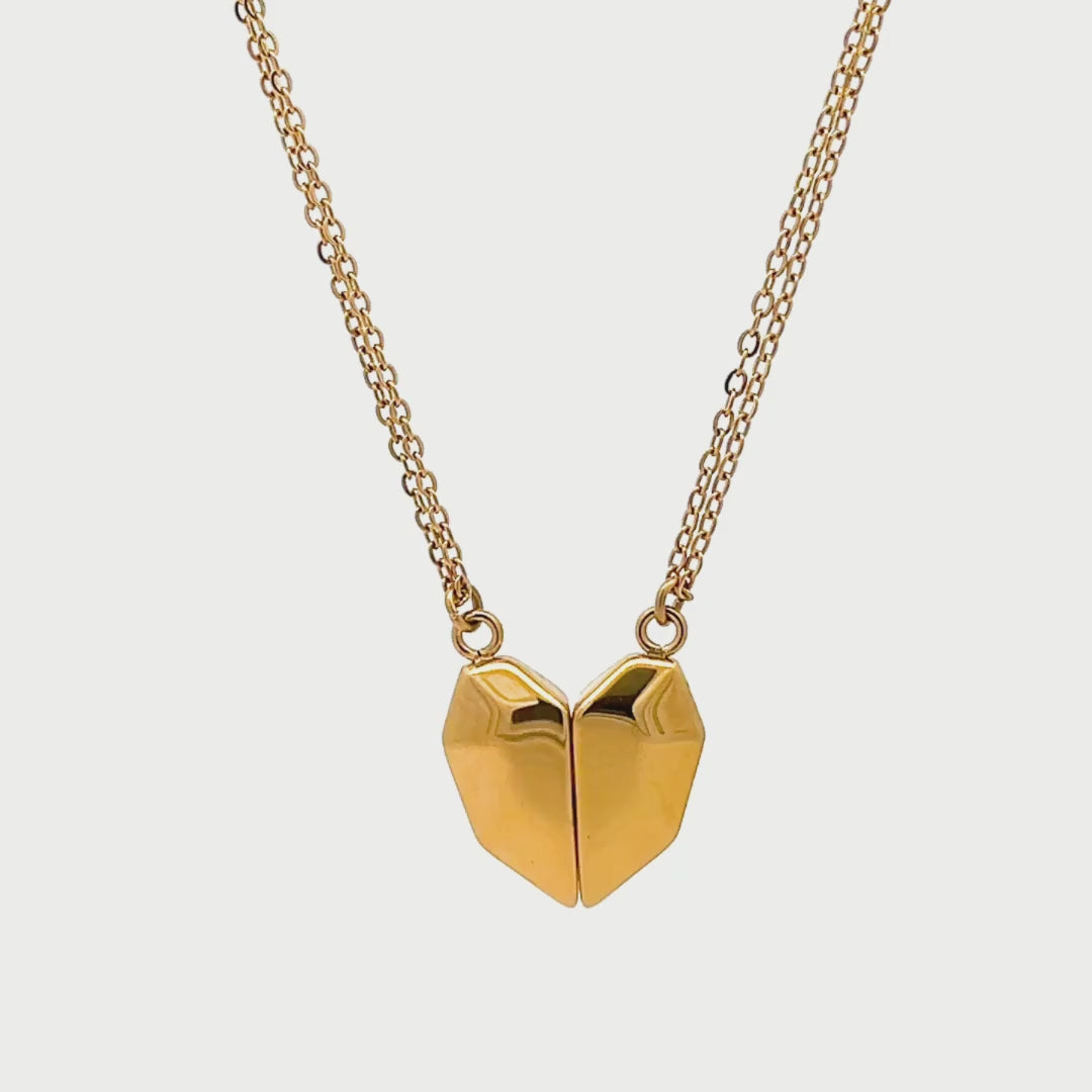 Collana in Acciaio con Cuore Geometrico