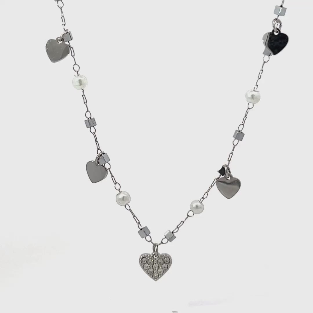Collana in Acciaio con Pendenti a Cuore e Perle