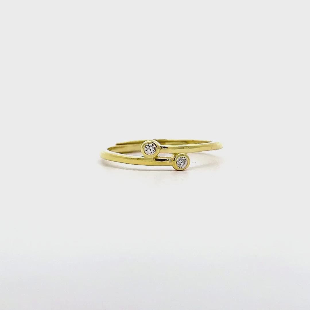 Anello Minimal in Argento con Zirconi