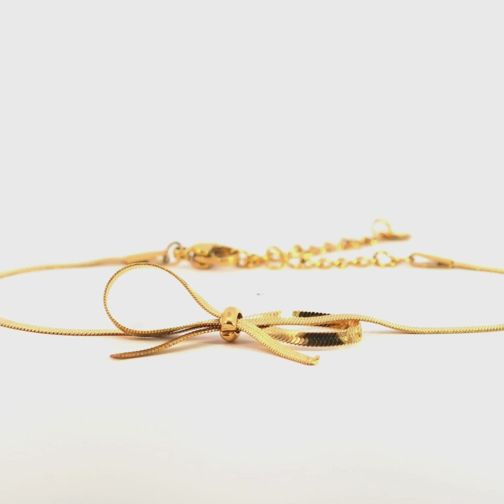 Bracciale con Dettaglio Fiocco In Acciaio Inossidabile