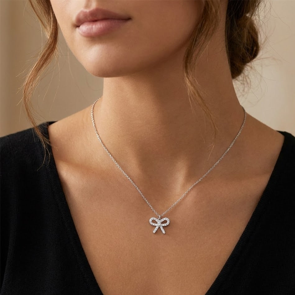 Collana con Pendente a Fiocco In Acciaio Inossidabile