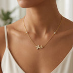 Collana Doppio Fiore con Pavé e Punti Luce In Acciaio Inossidabile
