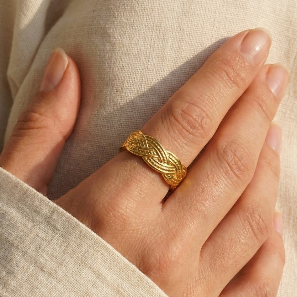 Anello Intrecciato a Banda In Acciaio Inossidabile
