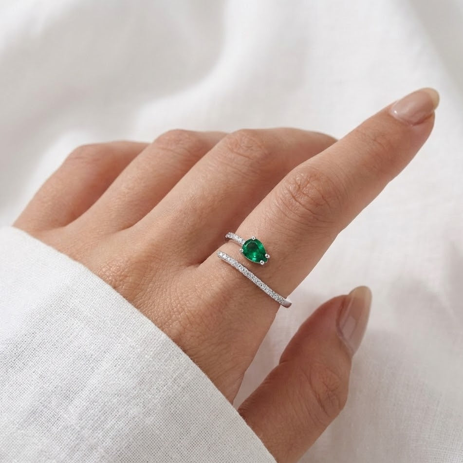 Anello Vortice Cromatico a Spirale con Zirconi In Argento 925